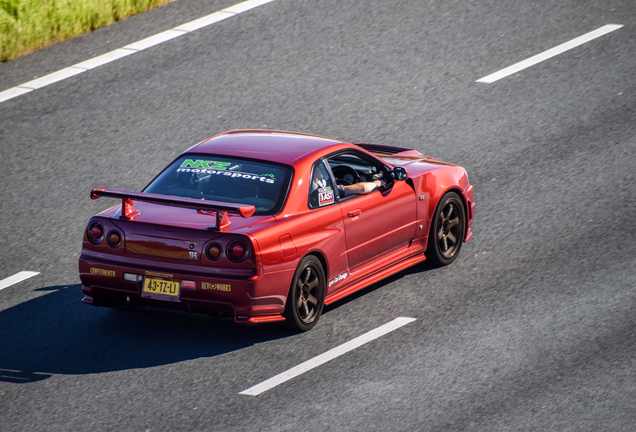 Nissan Skyline R34 GT-R V-Spec