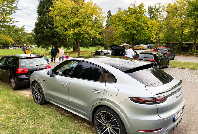 Porsche Cayenne Coupé Turbo S E-Hybrid