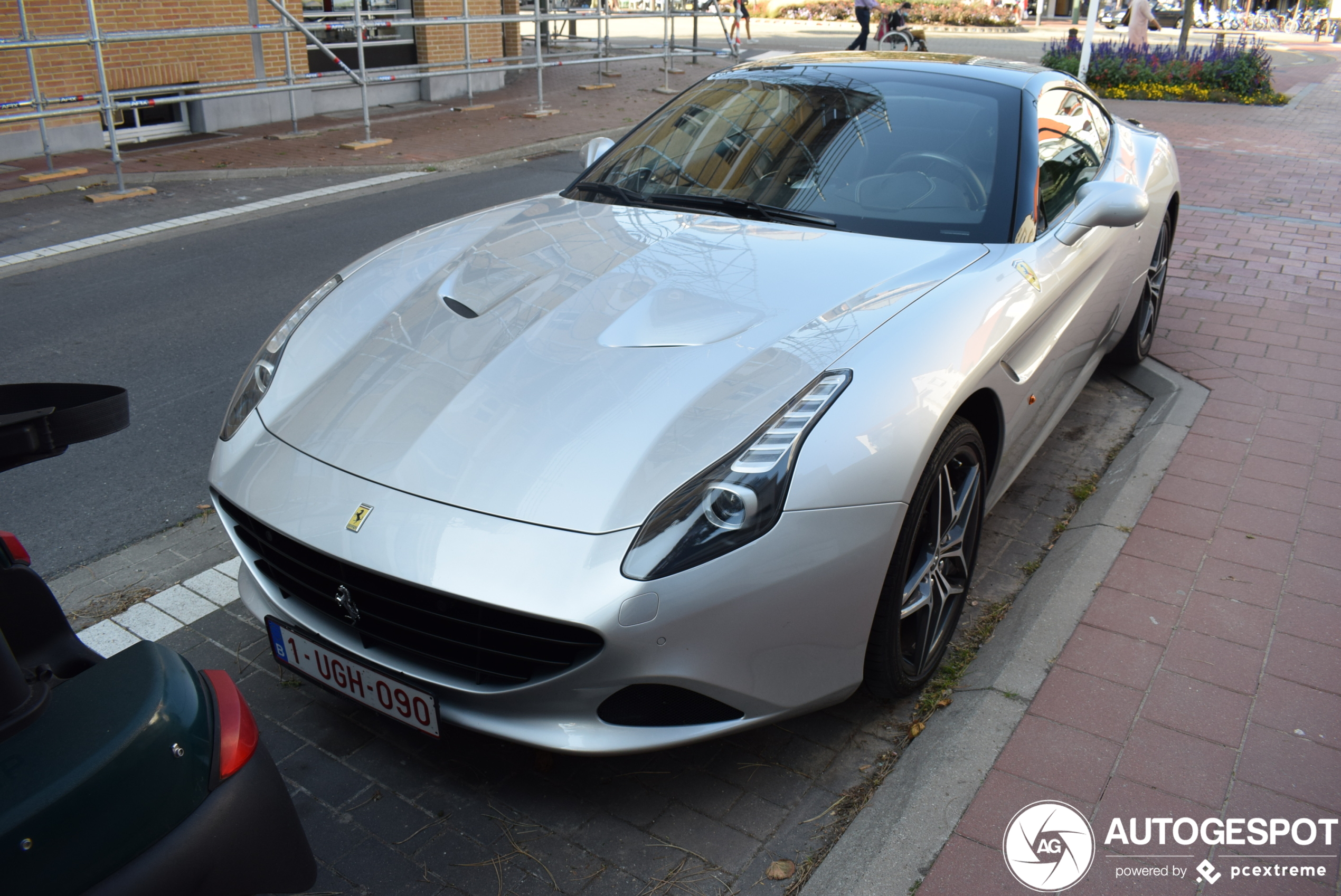 Ferrari California T