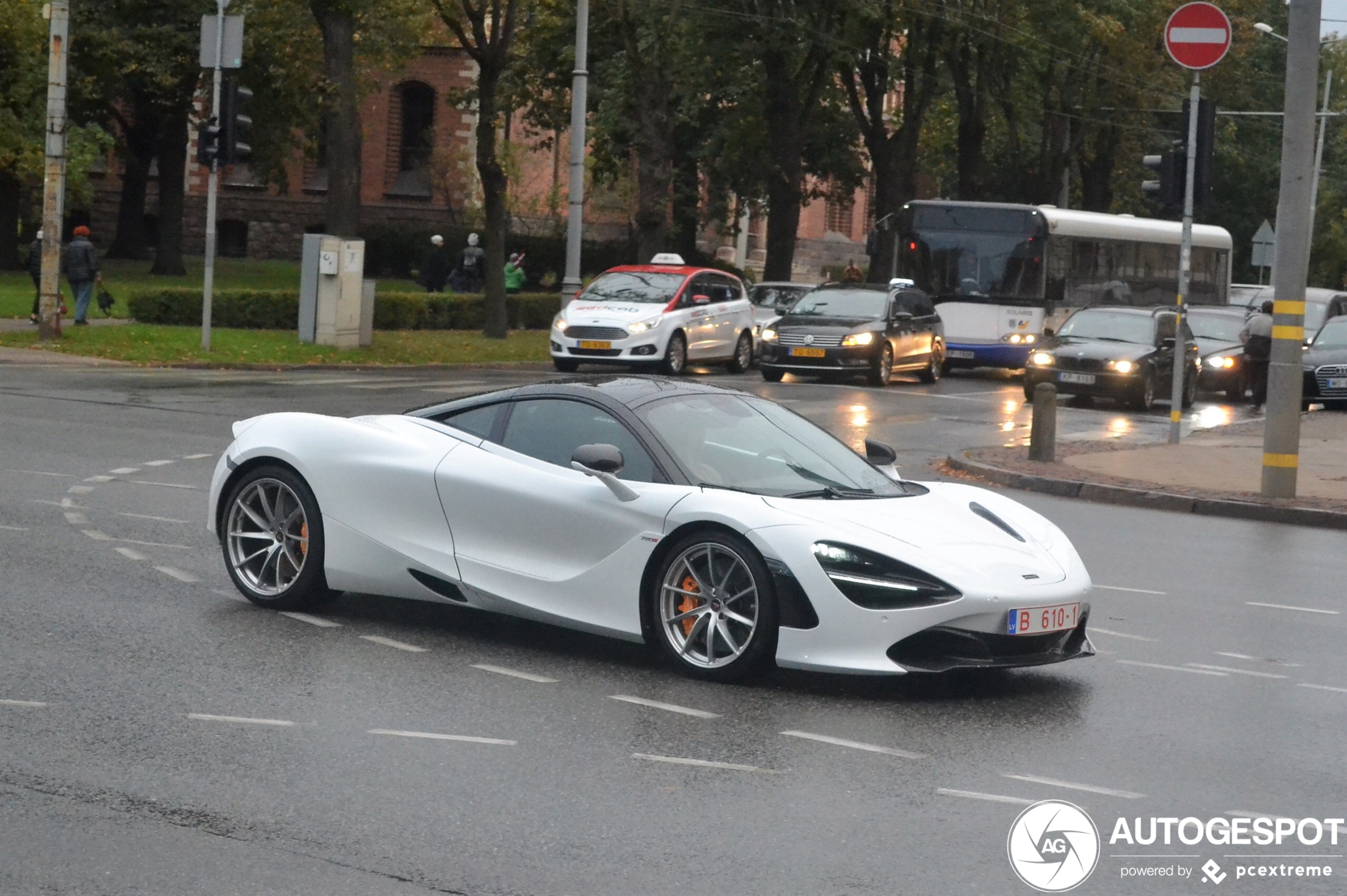 McLaren 720S