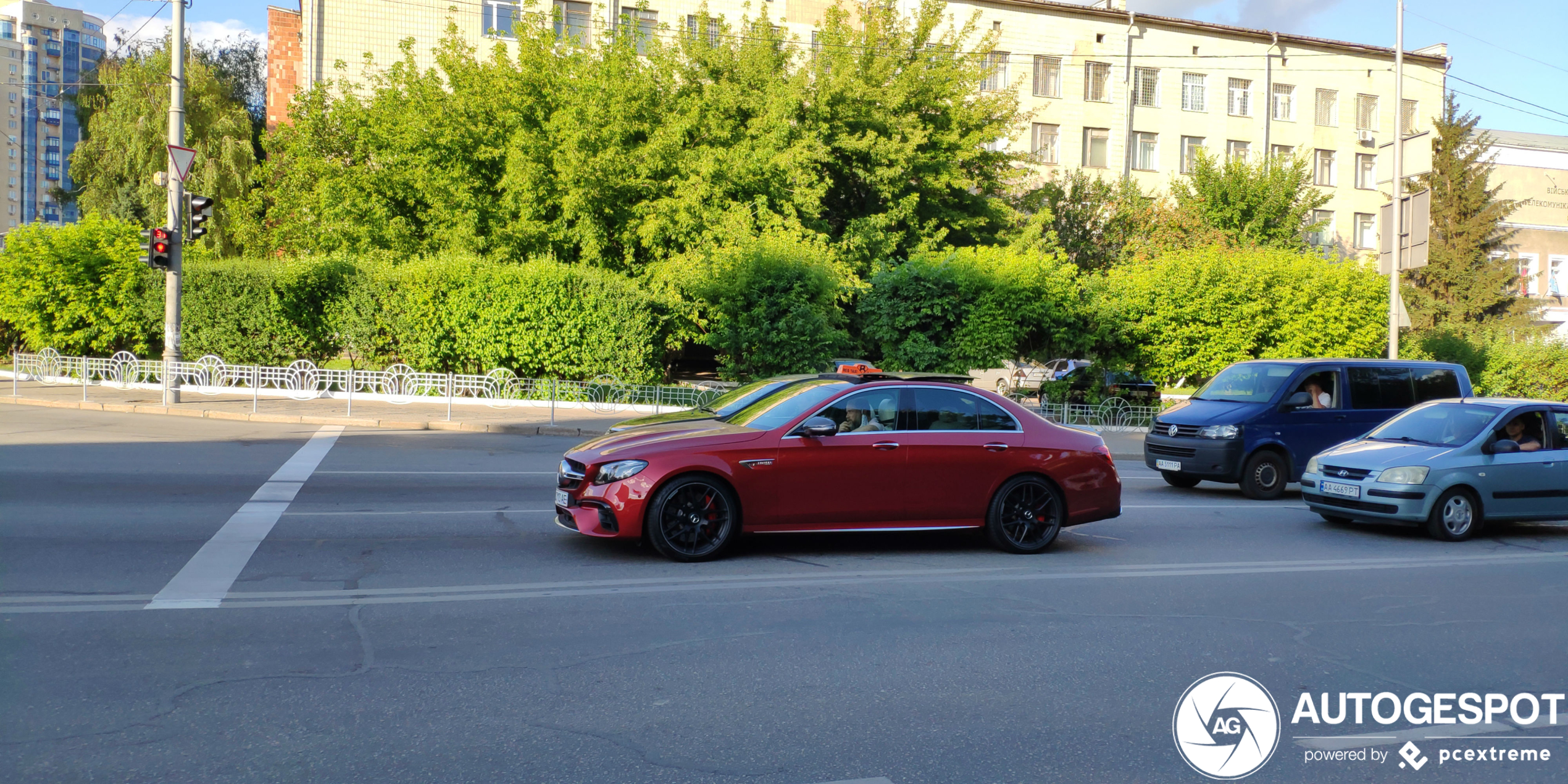 Mercedes-AMG E 63 S W213