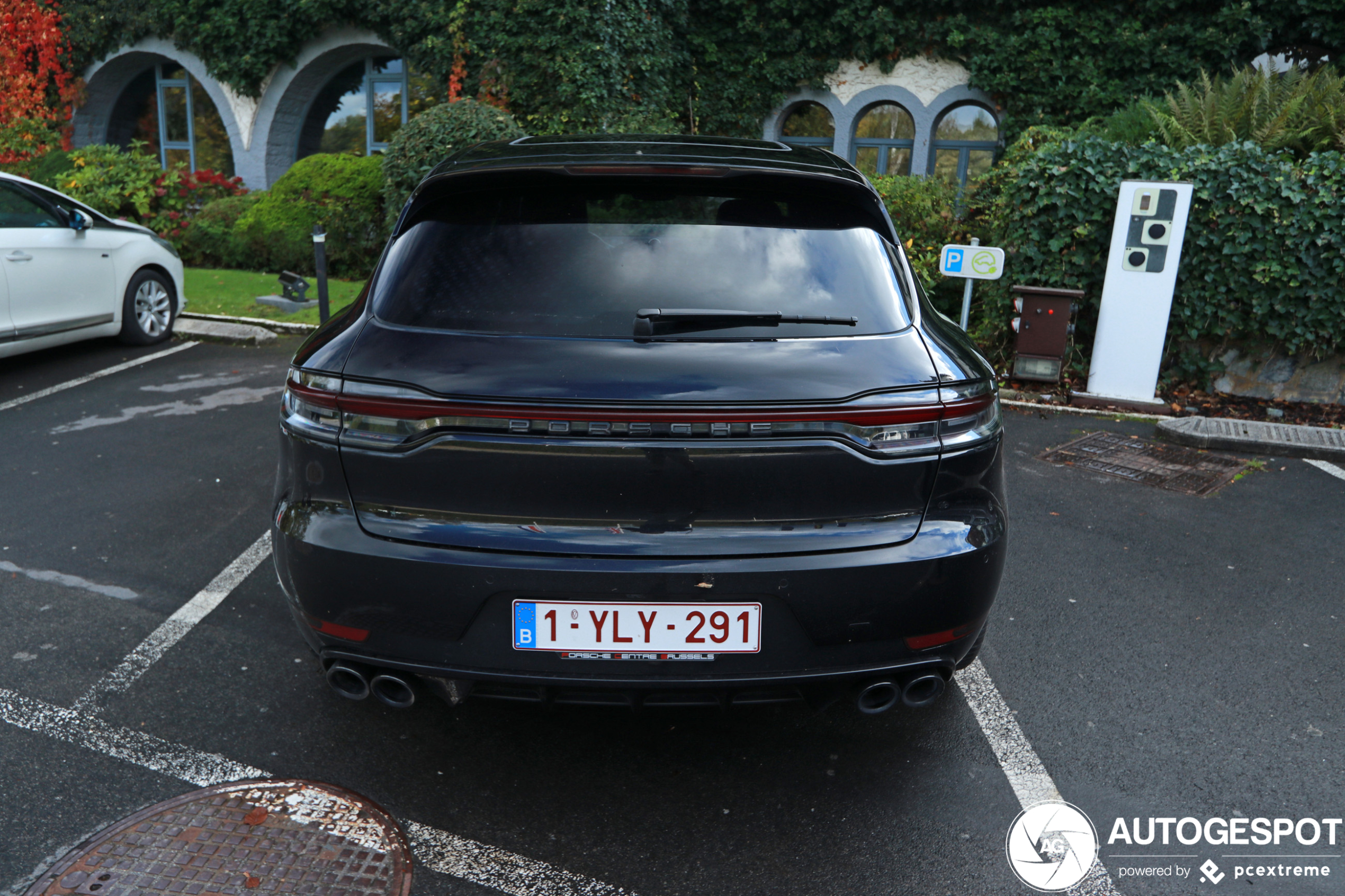 Porsche 95B Macan GTS MkII