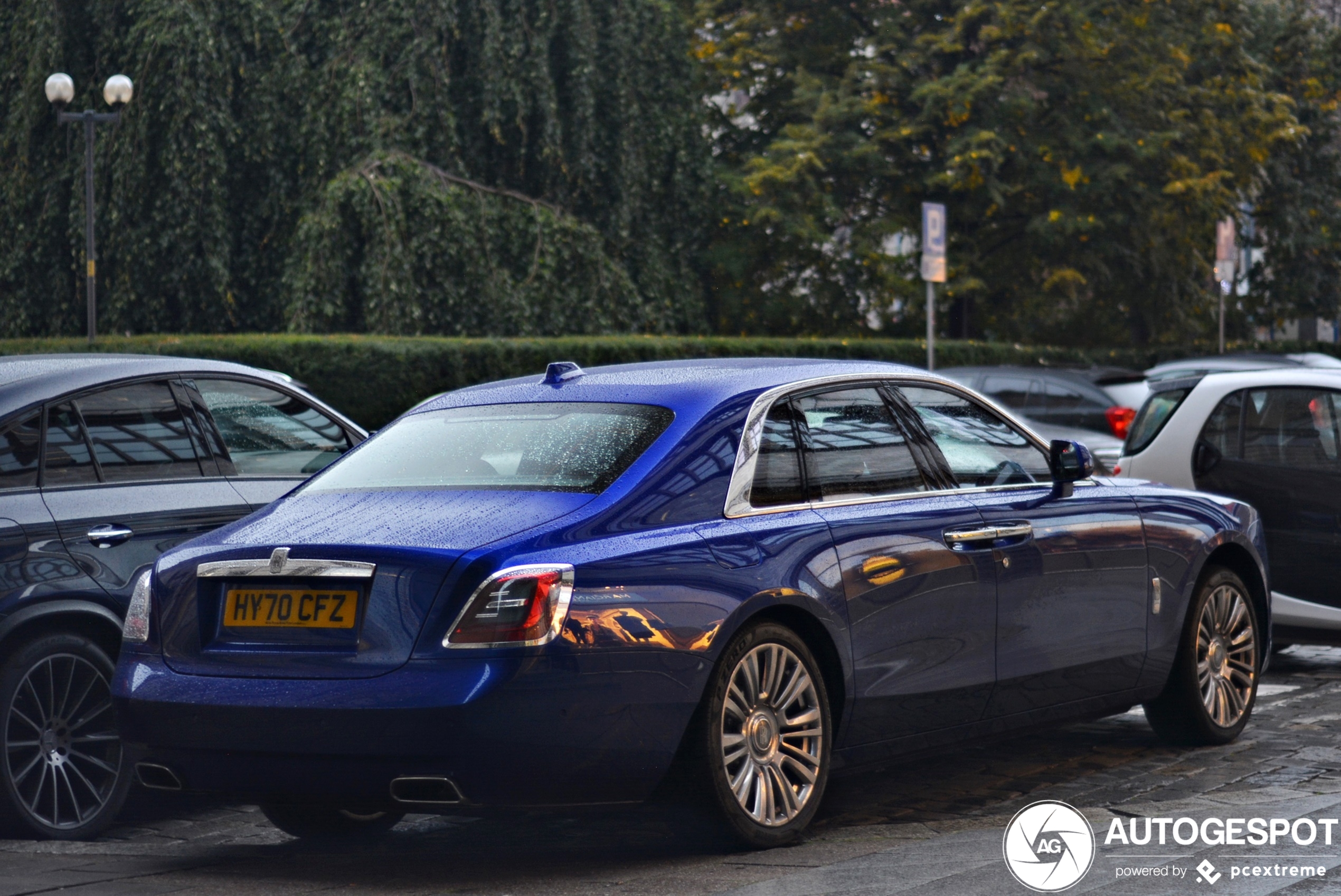 Ook blauw staat de nieuwe Rolls-Royce Ghost goed