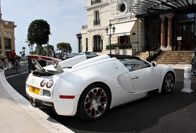 Bugatti Veyron 16.4 Grand Sport Wei Long 2012