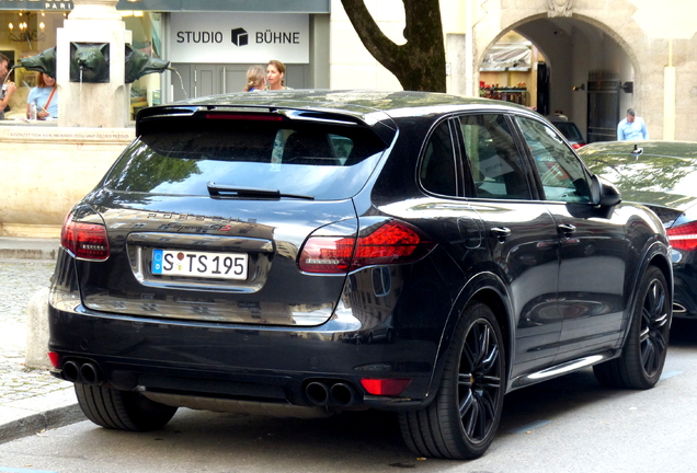 Porsche 958 Cayenne GTS