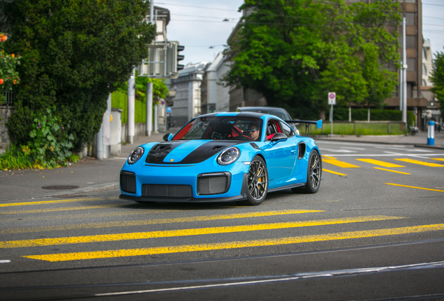 Porsche 991 GT2 RS Weissach Package