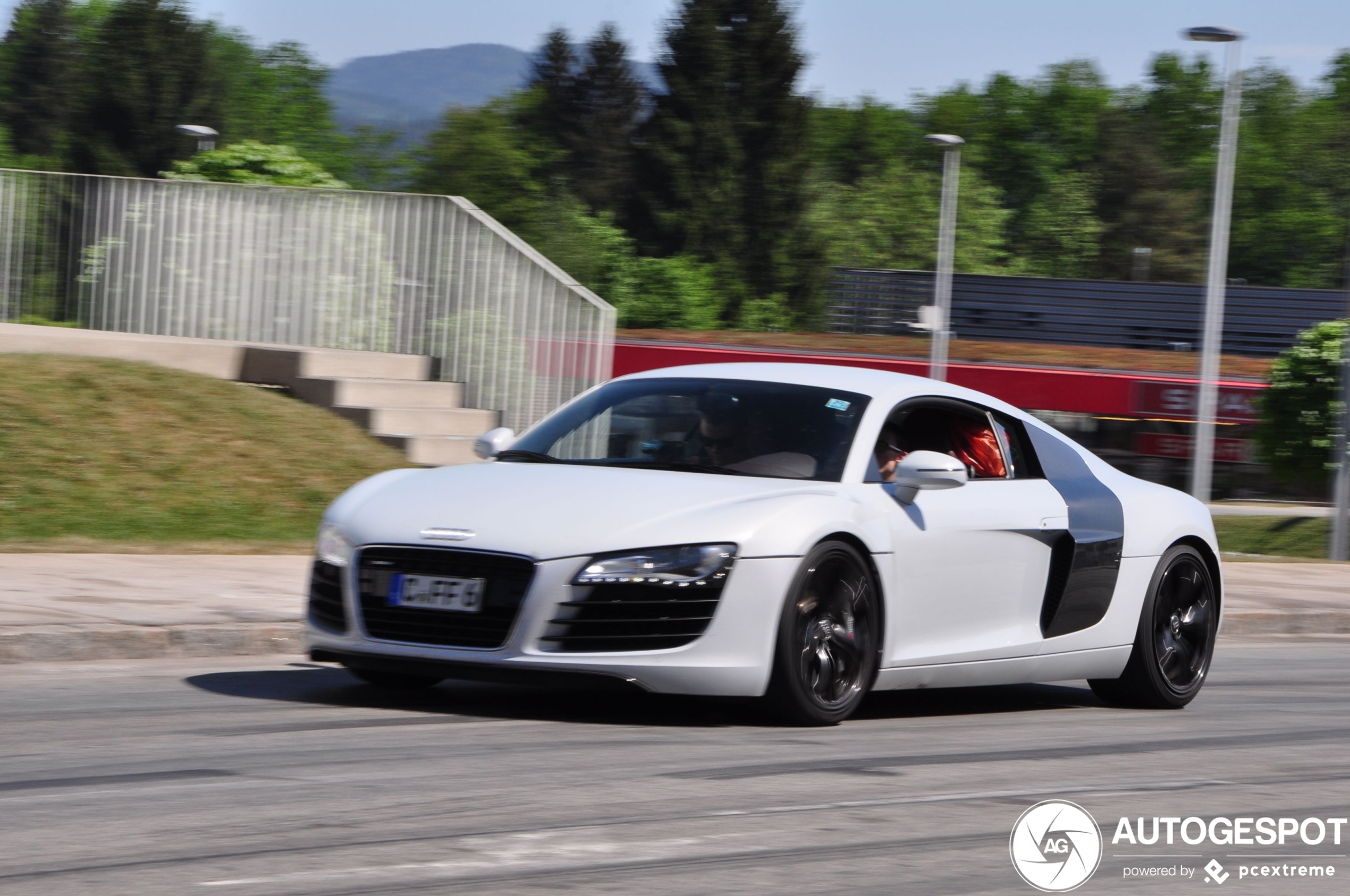 Audi R8