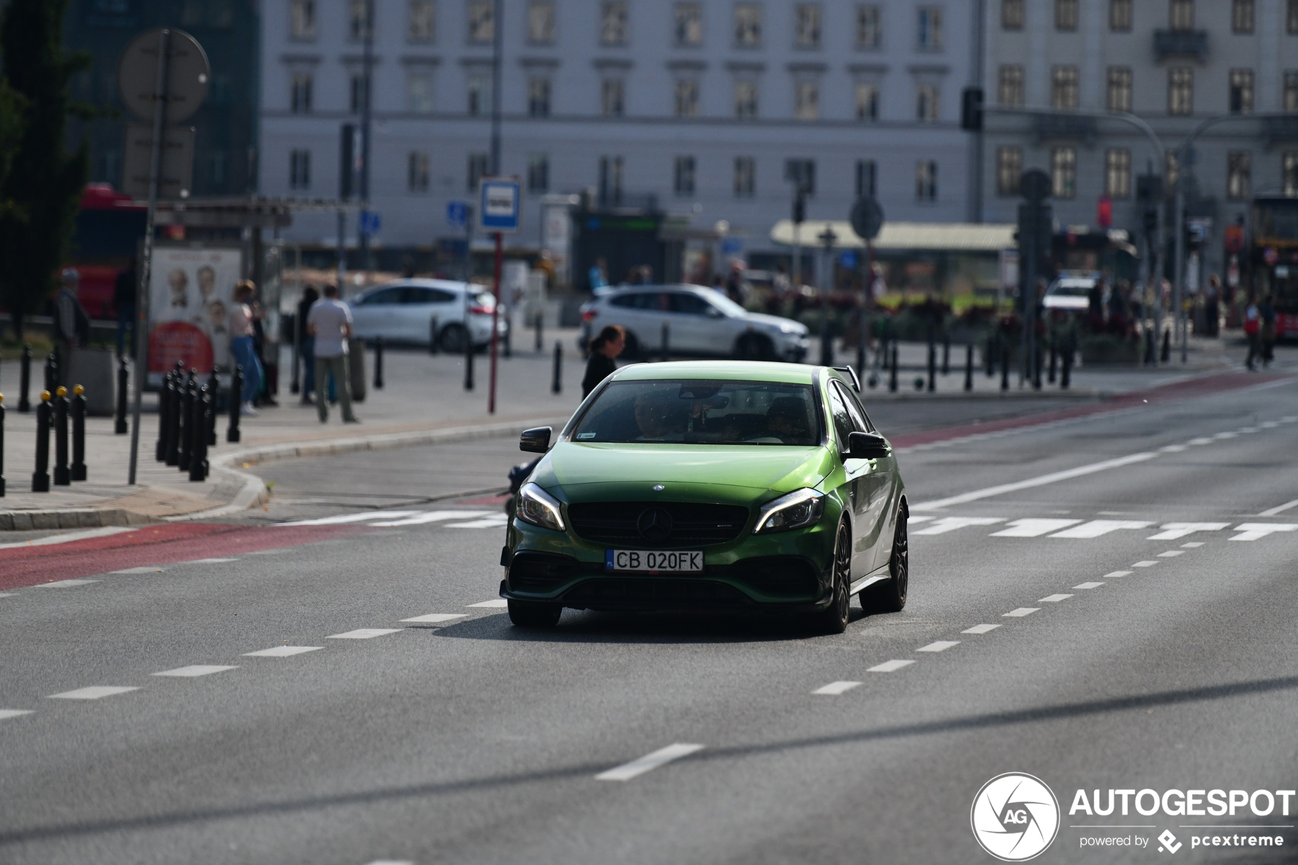 Mercedes-AMG A 45 W176 2015