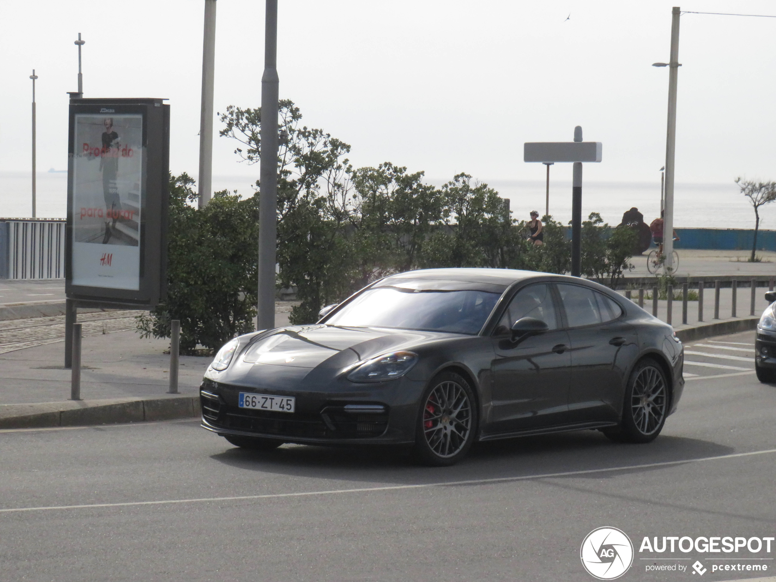 Porsche 971 Panamera GTS MkI