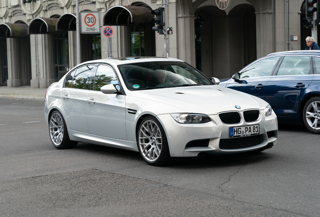 BMW M3 E90 Sedan 2009