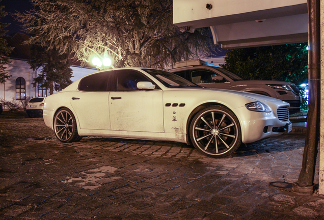 Maserati Quattroporte