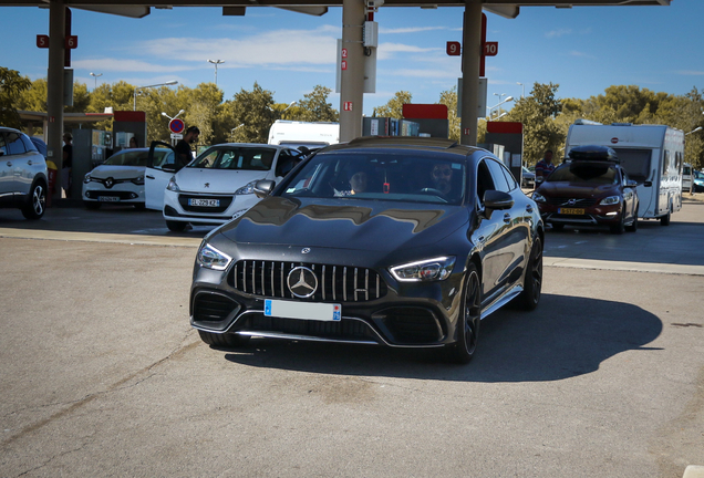 Mercedes-AMG GT 63 S X290