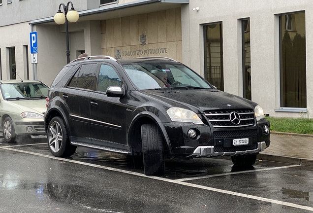 Mercedes-Benz ML 63 AMG W164 2009