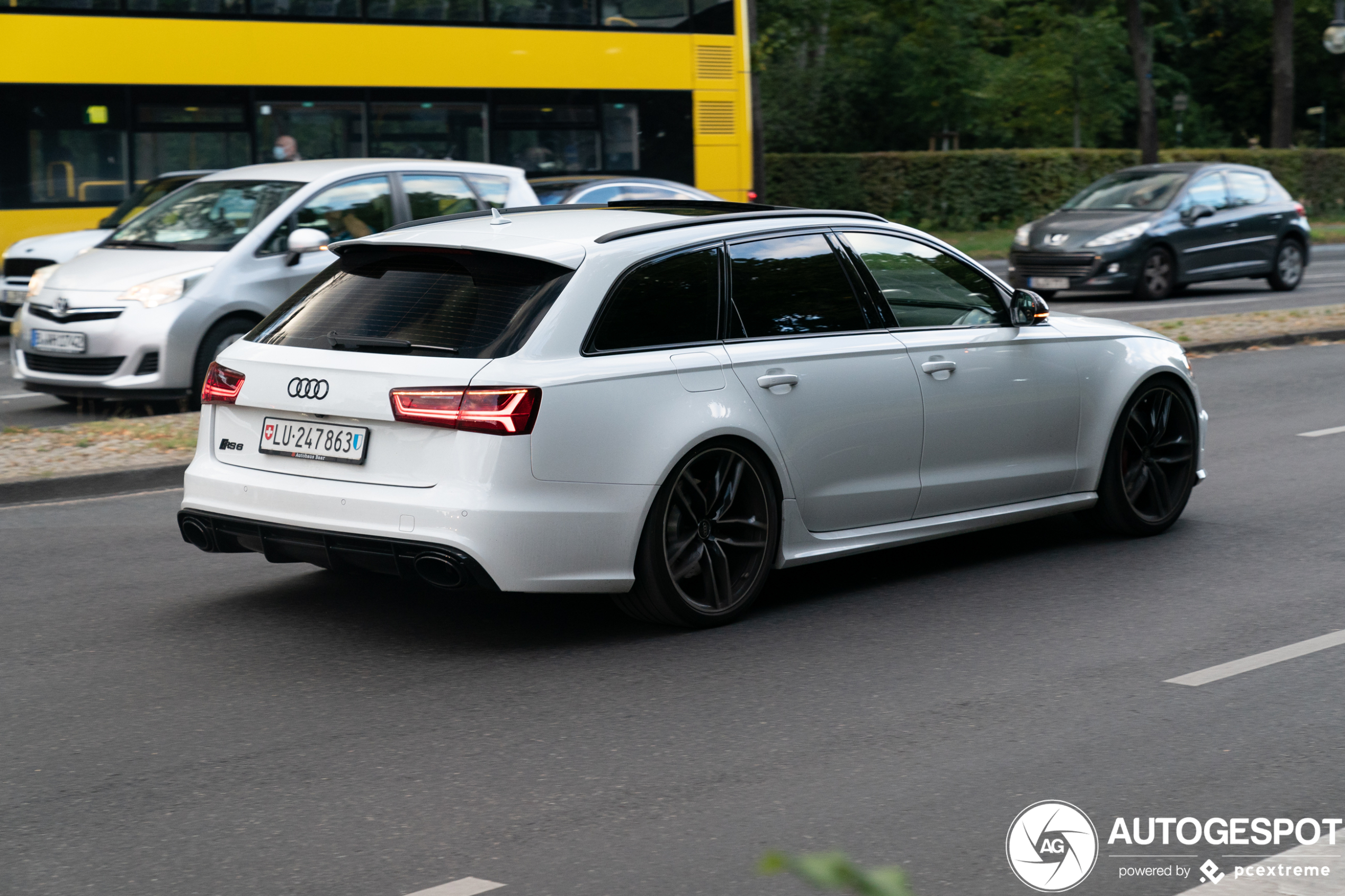 Audi RS6 Avant C7 2015