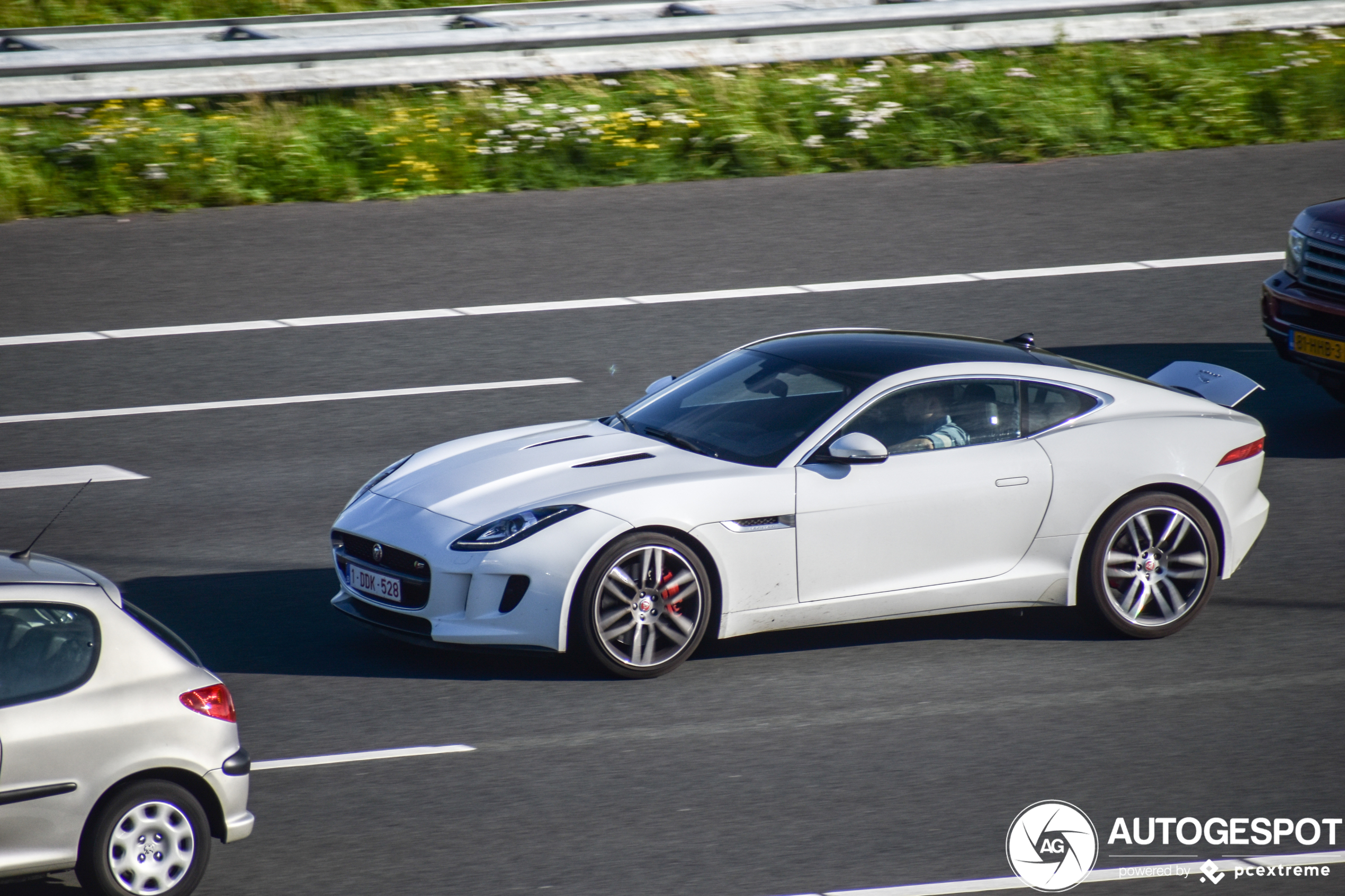 Jaguar F-TYPE S Coupé