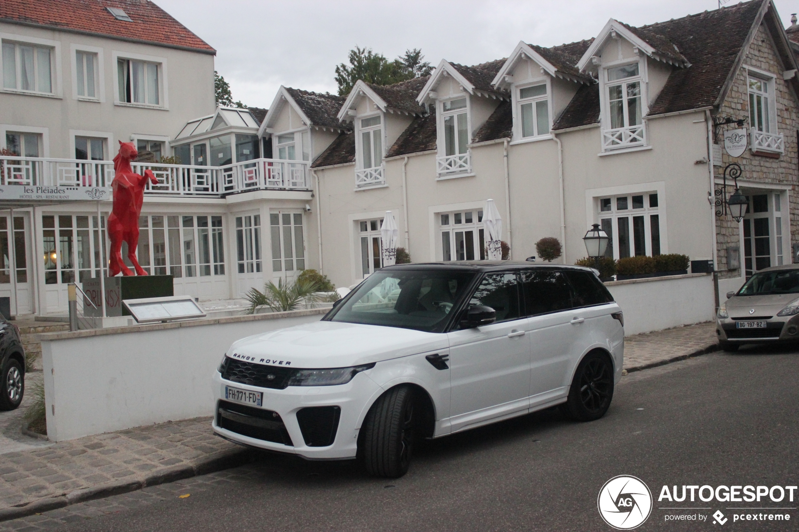 Land Rover Range Rover Sport SVR 2018