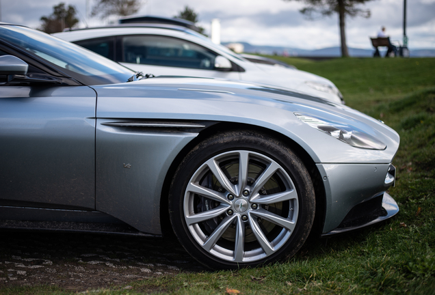 Aston Martin DB11