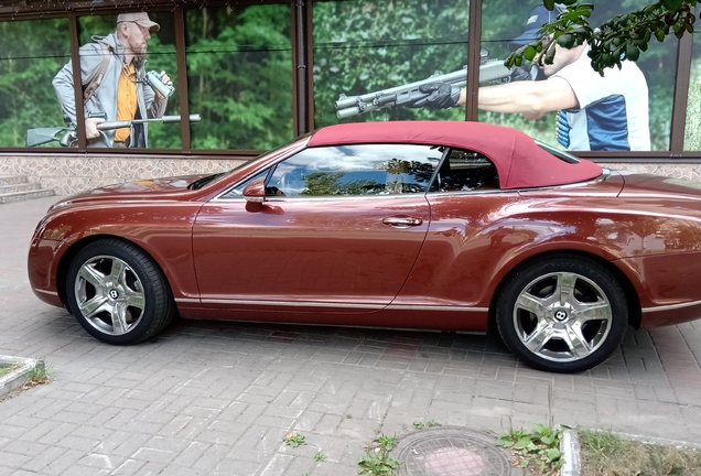 Bentley Continental GTC