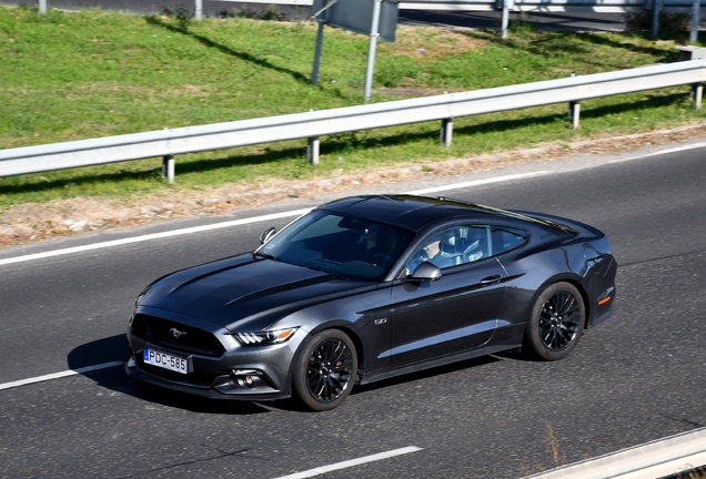 Ford Mustang GT 2015