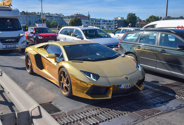 Lamborghini Aventador LP700-4 Roadster