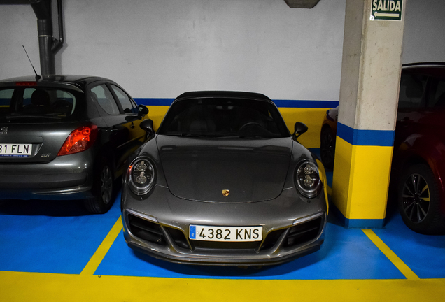 Porsche 991 Carrera 4 GTS Cabriolet MkII