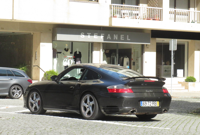 Porsche 996 Turbo