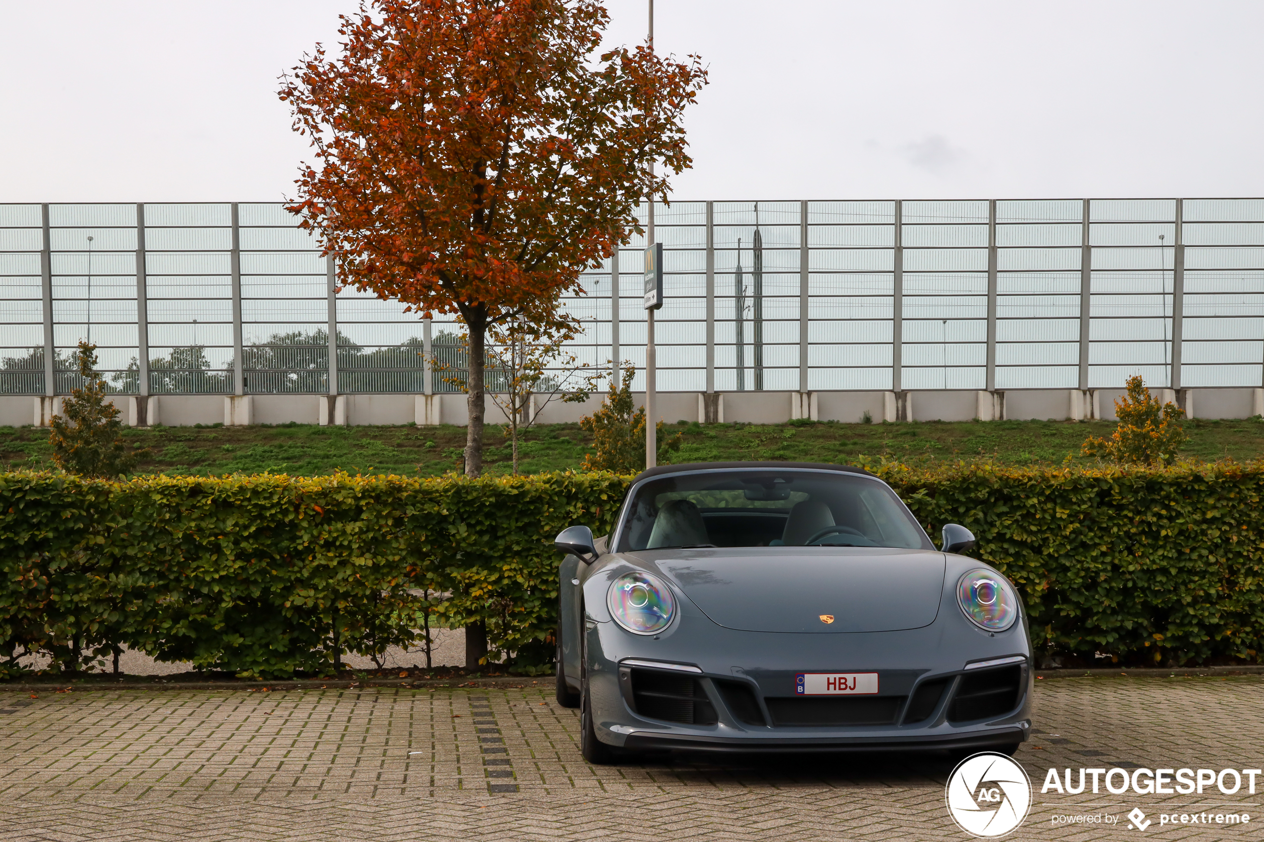 Porsche 991 Carrera 4 GTS Cabriolet MkII