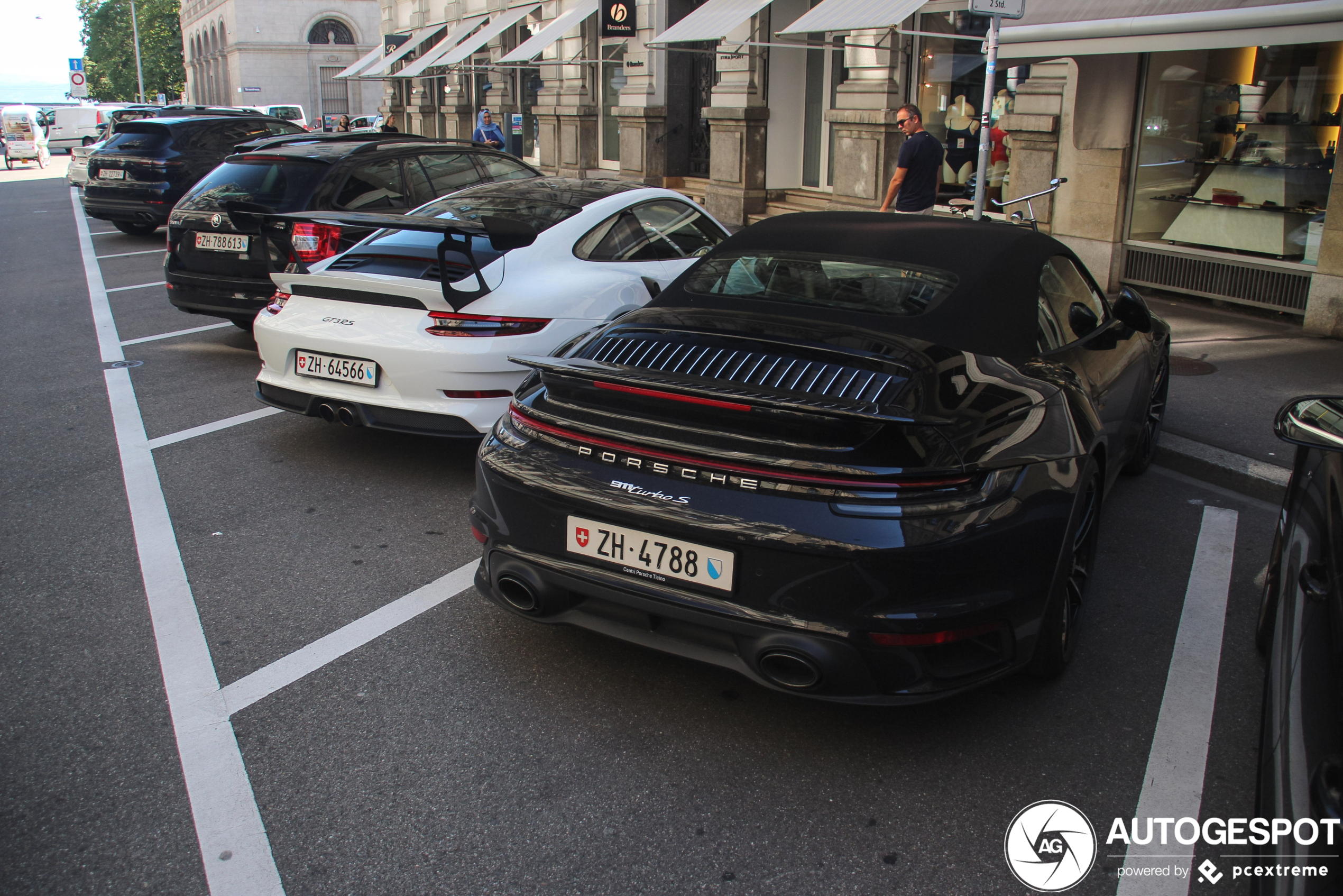 Porsche 992 Turbo S Cabriolet