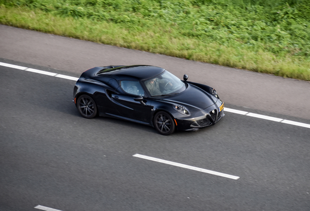 Alfa Romeo 4C Coupé