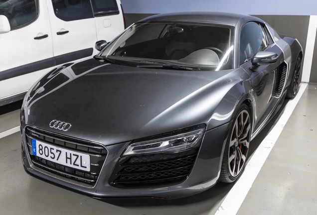 Audi R8 V10 2013