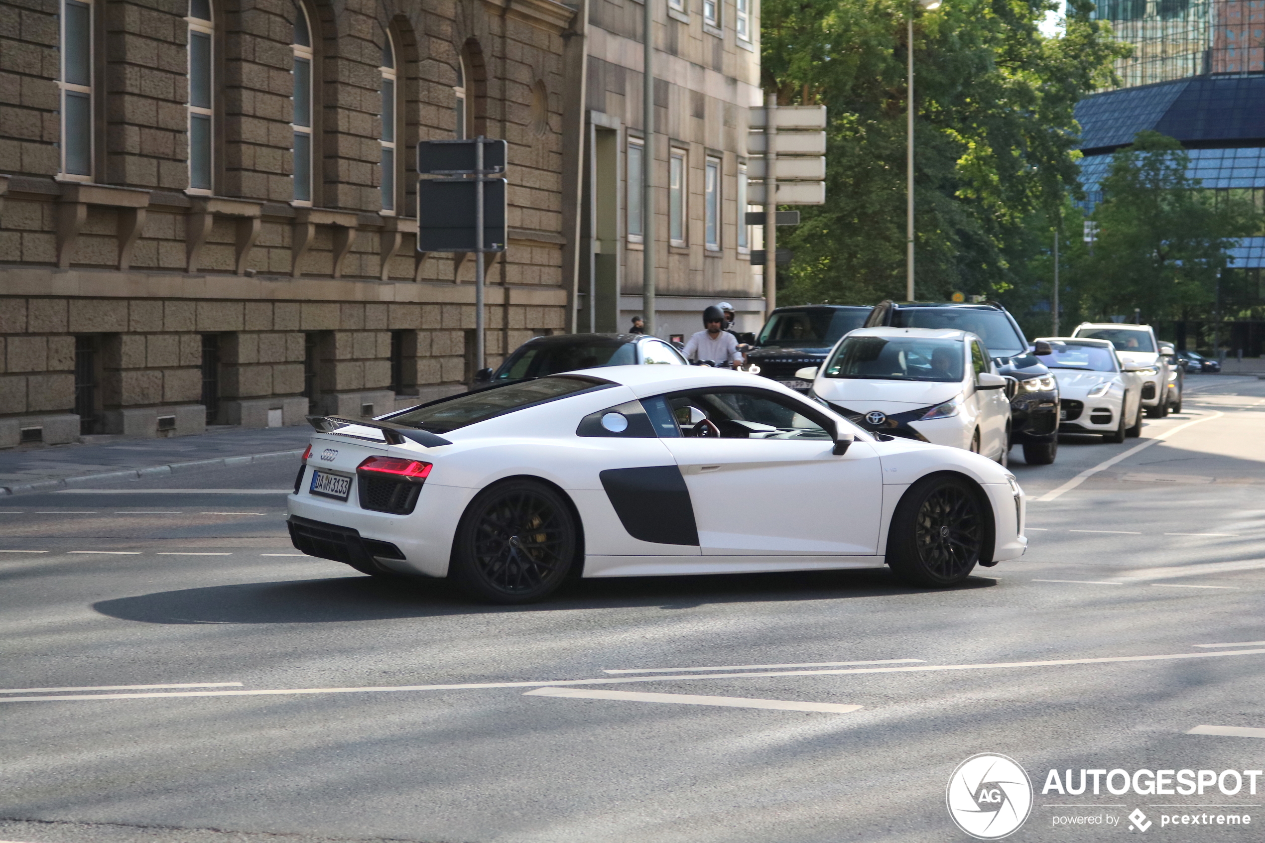 Audi R8 V10 Plus 2015