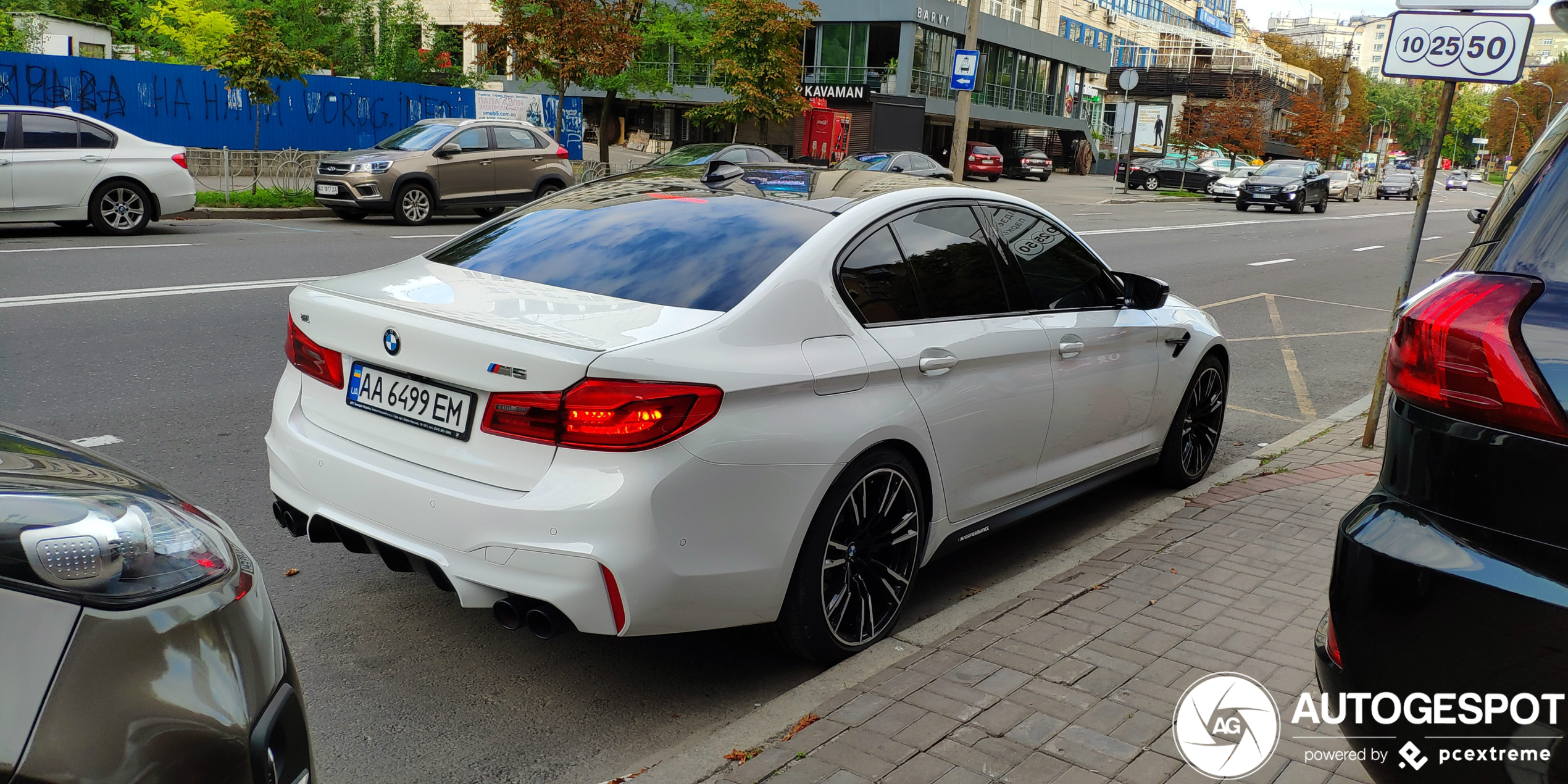 BMW M5 F90