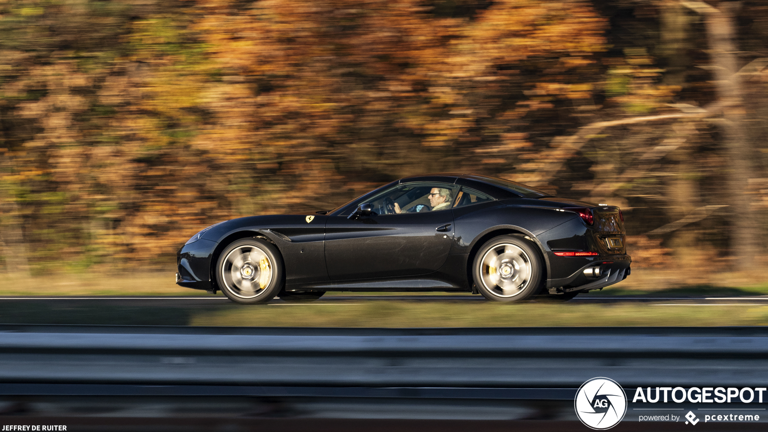 Ferrari California T