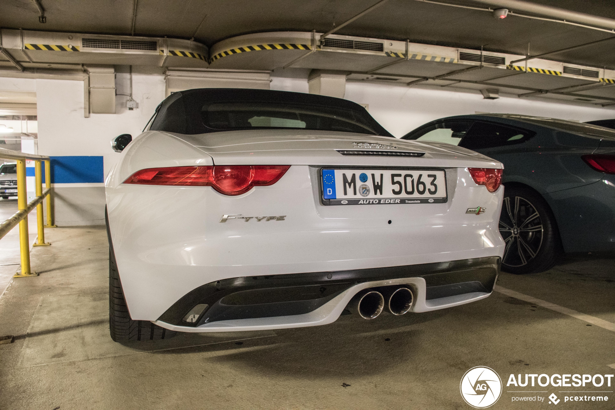 Jaguar F-TYPE S AWD Convertible