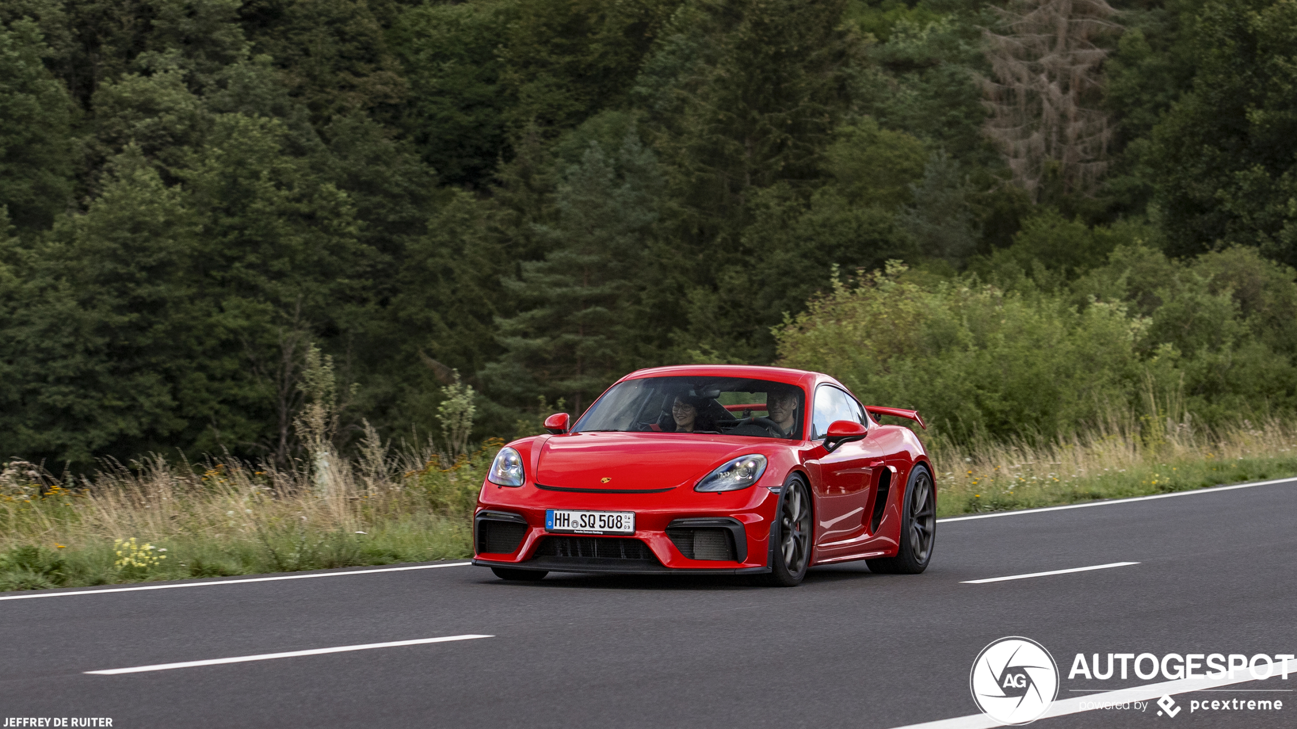 Porsche 718 Cayman GT4