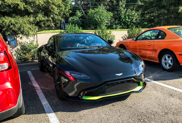 Aston Martin V8 Vantage 2018