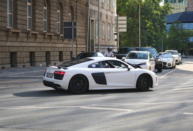 Audi R8 V10 Plus 2015