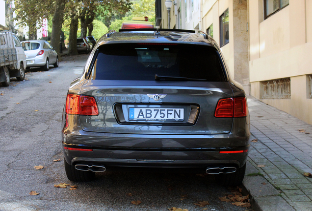 Bentley Bentayga Hybrid