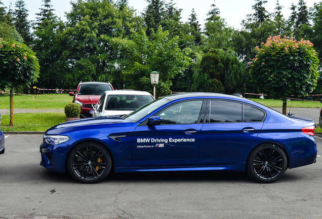 BMW M5 F90