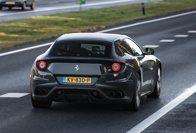 Ferrari FF