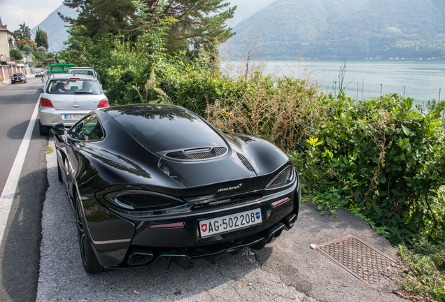 McLaren 570GT