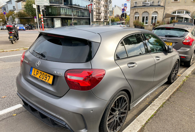 Mercedes-AMG A 45 W176 2015