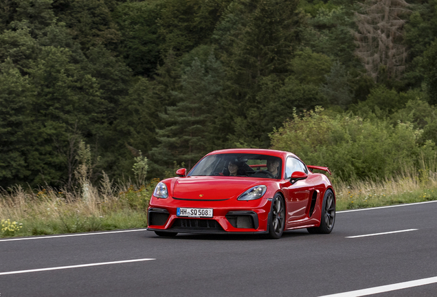 Porsche 718 Cayman GT4