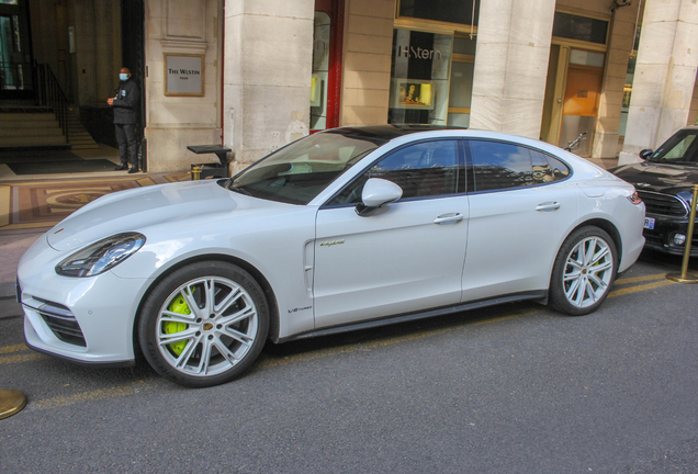 Porsche 971 Panamera Turbo S E-Hybrid