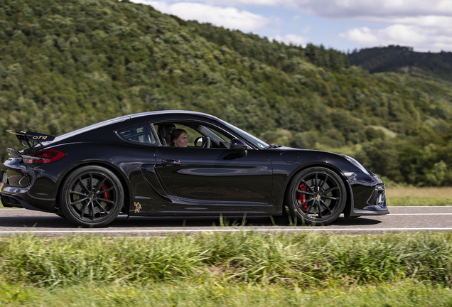 Porsche 981 Cayman GT4