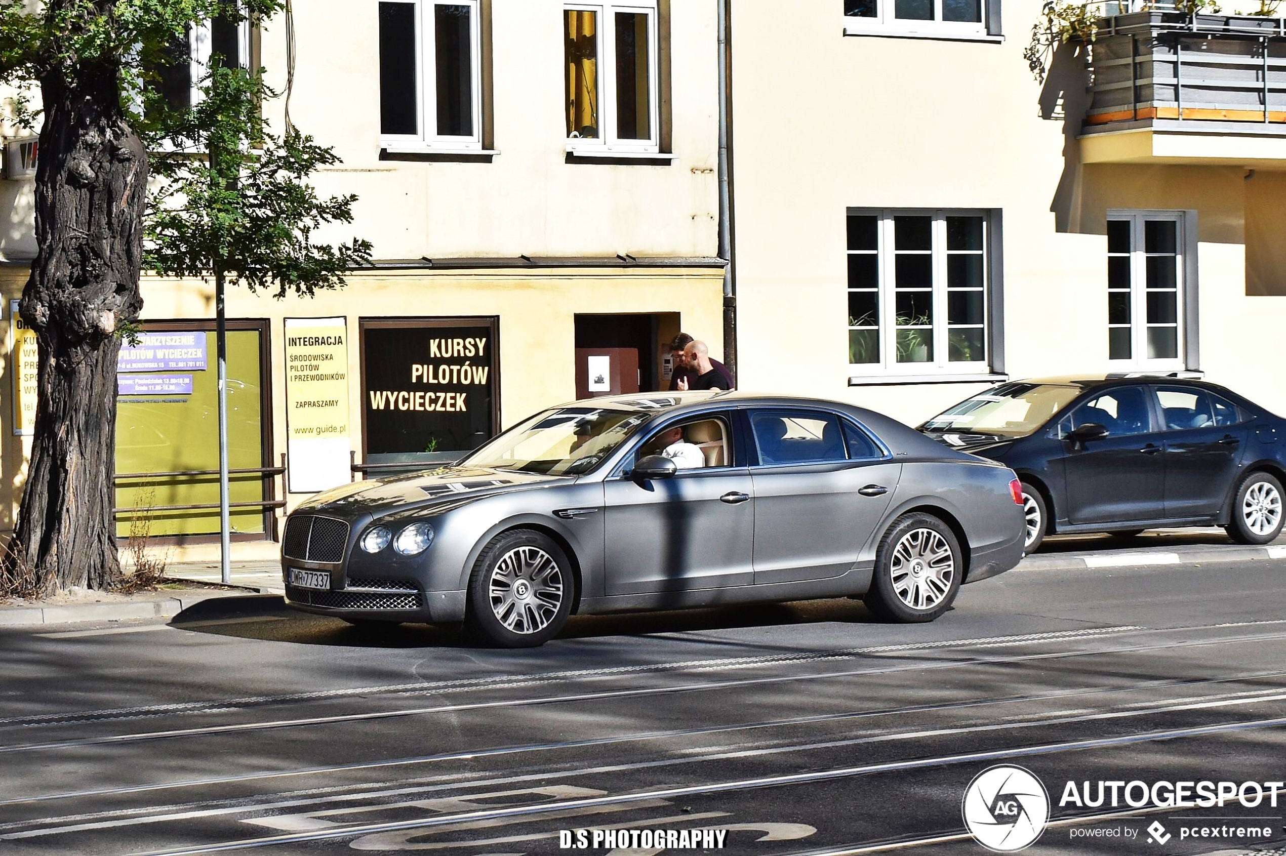 Bentley Flying Spur W12