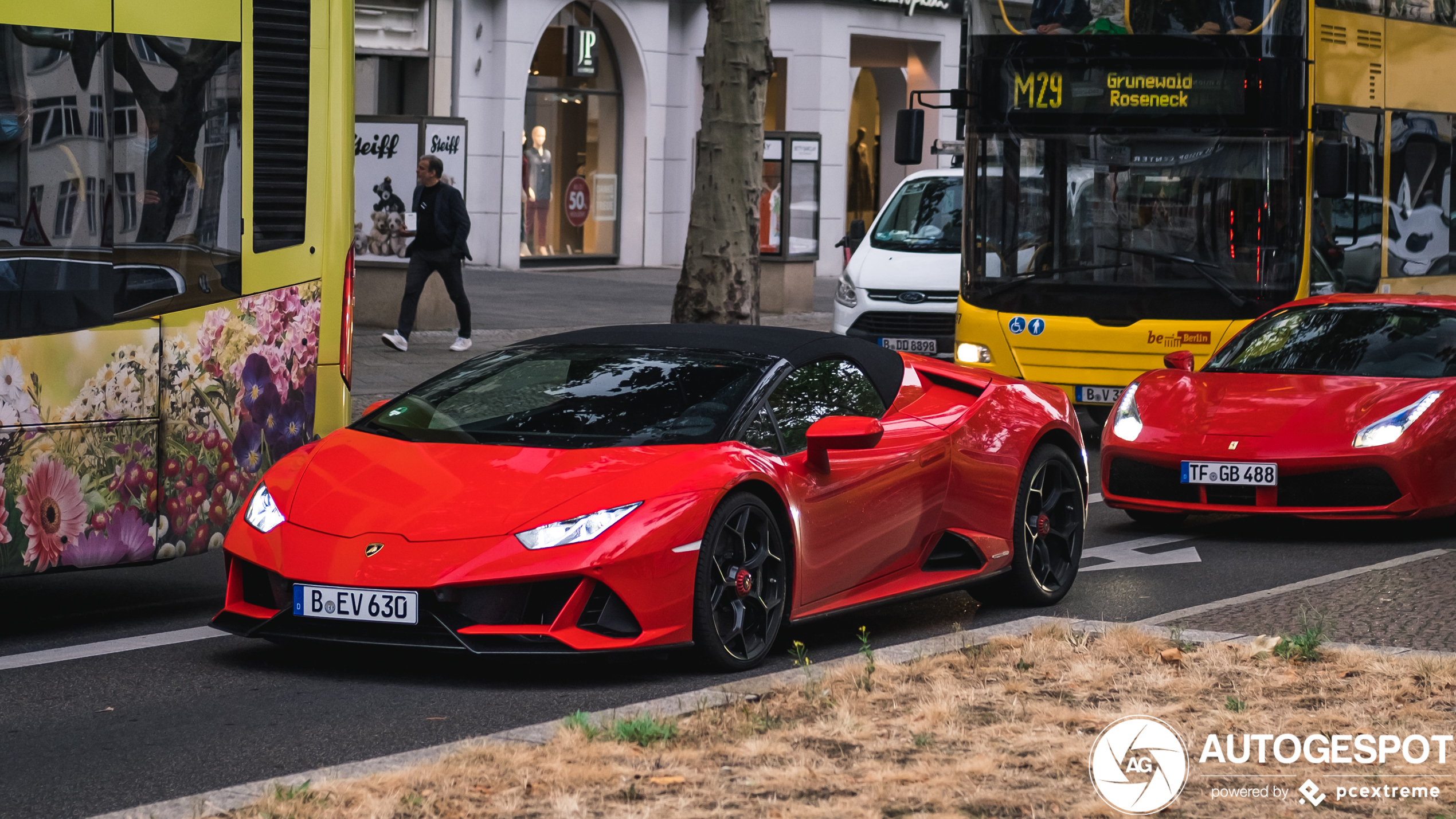 Lamborghini Huracán LP640-4 EVO Spyder