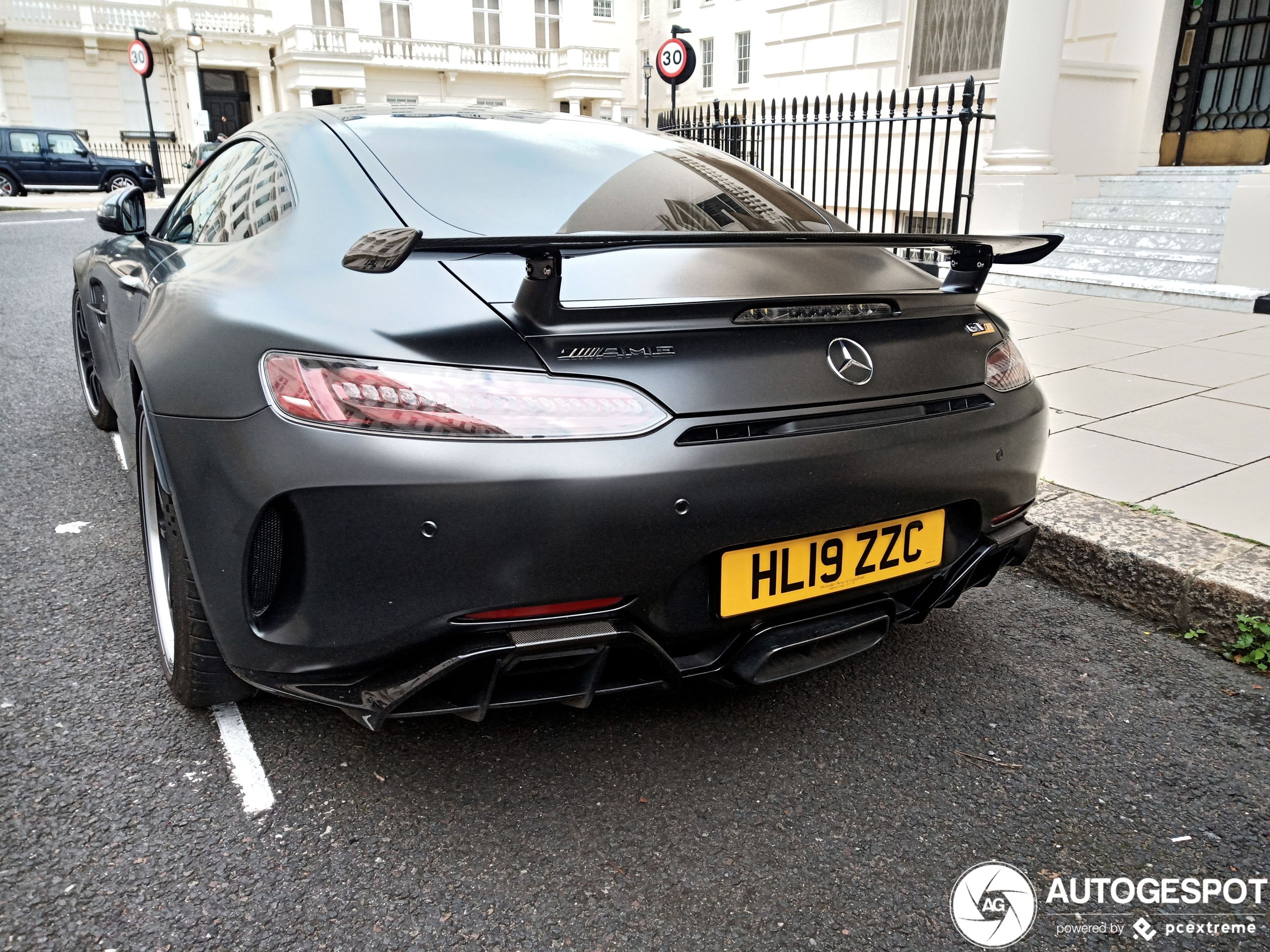 Mercedes-AMG GT R C190 2019