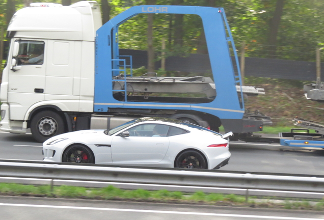 Jaguar F-TYPE S Coupé