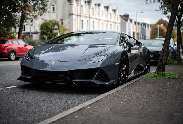 Lamborghini Huracán LP640-4 EVO